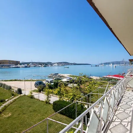 Holiday home House Ivica
